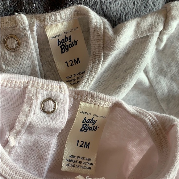 girls grey and pinks onesies - Picture 4 of 6